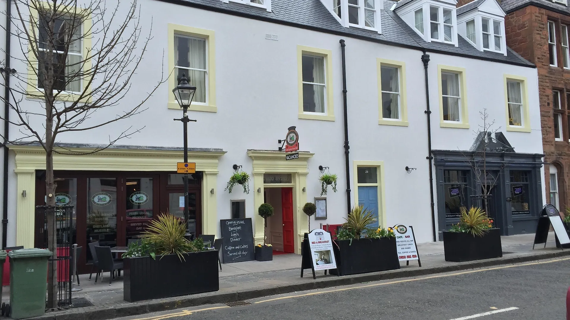 Where to Stay Near Preston Mill: 4 Central Hotels Compared
