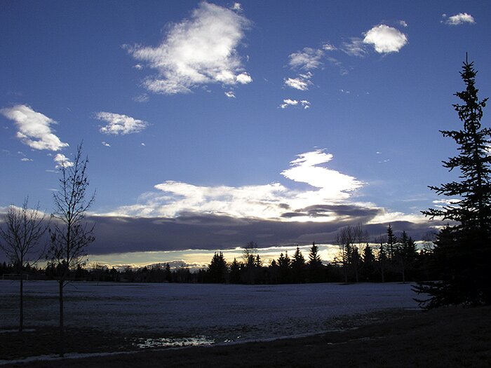 Last light and first darkness meet
