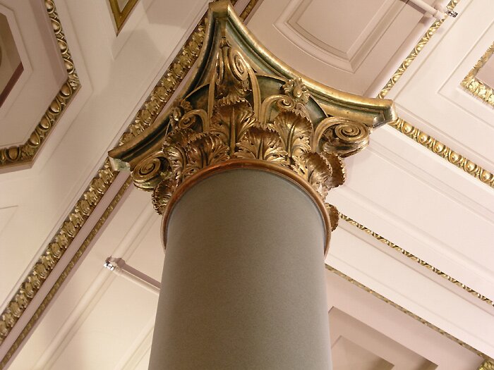 Golden pillar