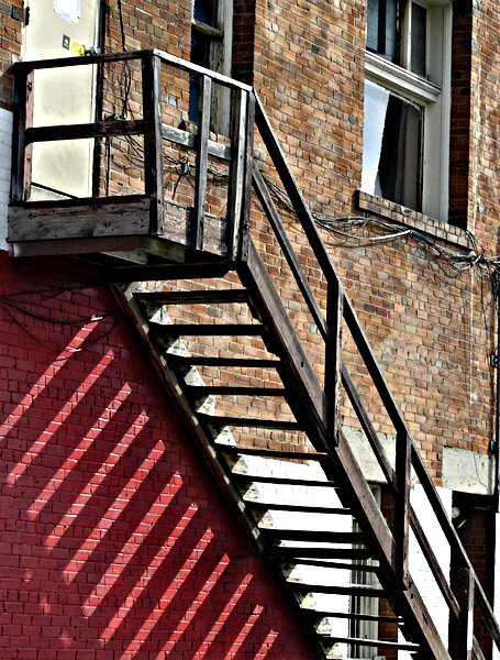 Wooden escape ladder