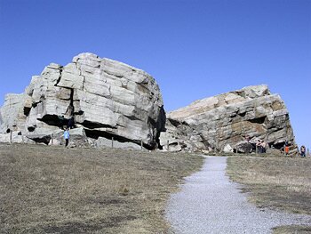 Okotoks big rock