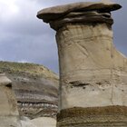 Hoodoos in the wind